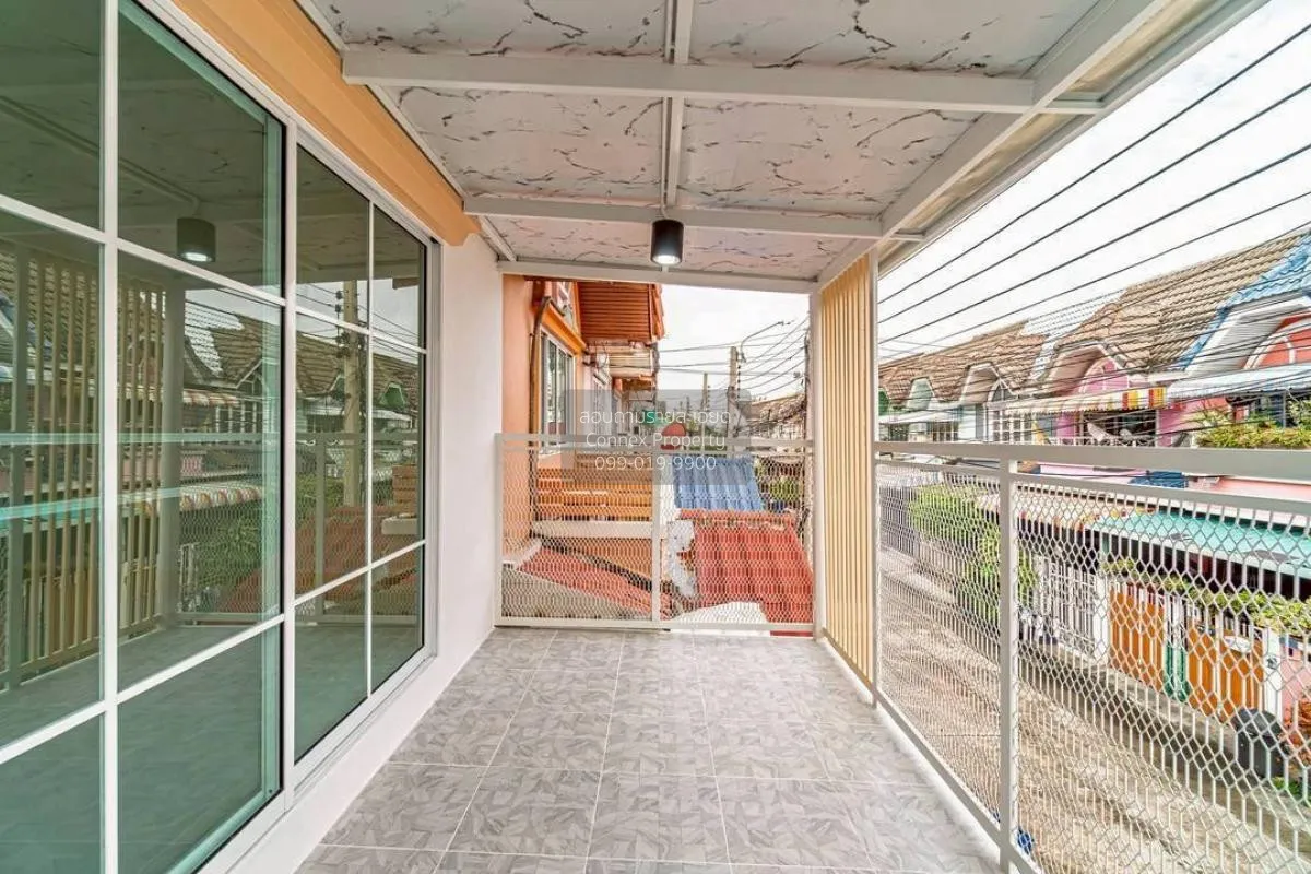 For Sale Townhouse/Townhome  , Baan Manawadee , newly renovated ,