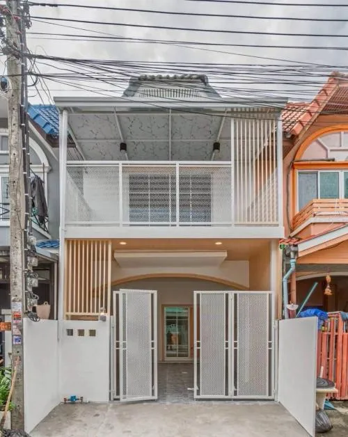 For Sale Townhouse/Townhome  , Baan Manawadee , newly renovated , Bang Khu Rat , Bang Bua Thong , Nonthaburi , CX-135056