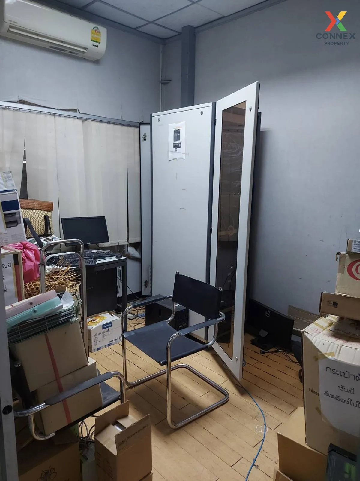 For Sale 2  -storey commercial building  2 units  area 120 sq m.  For Sale 2  -storey commercial building  2 units  area 120 sq m.