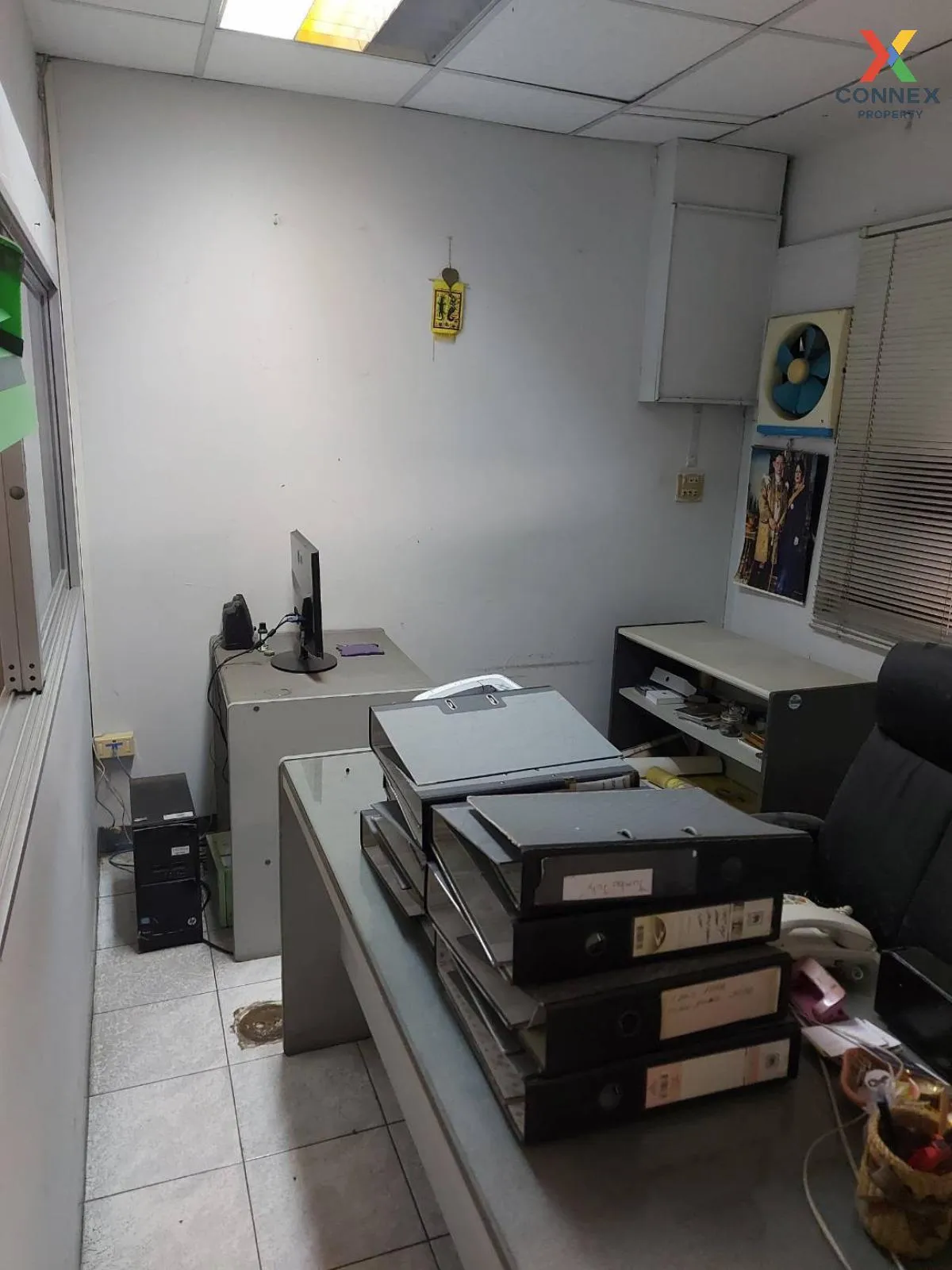 For Sale 2  -storey commercial building  2 units  area 120 sq m.  For Sale 2  -storey commercial building  2 units  area 120 sq m.