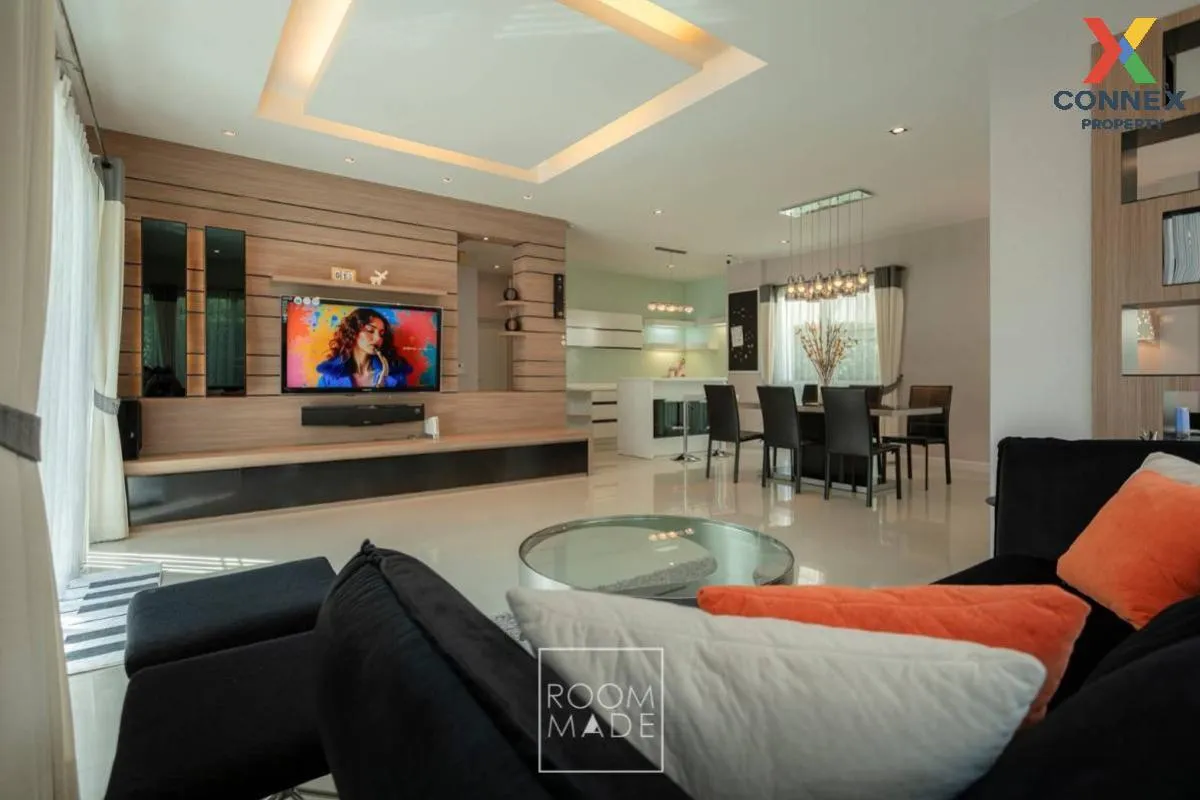 For Sale House , Bangkok Boulevard Sathorn - Pinklao , Bang Khanu