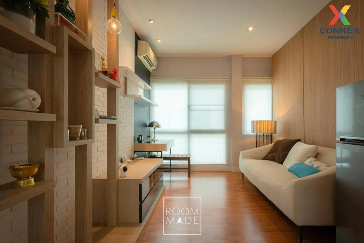 For Sale House , Bangkok Boulevard Sathorn - Pinklao , Bang Khanu
