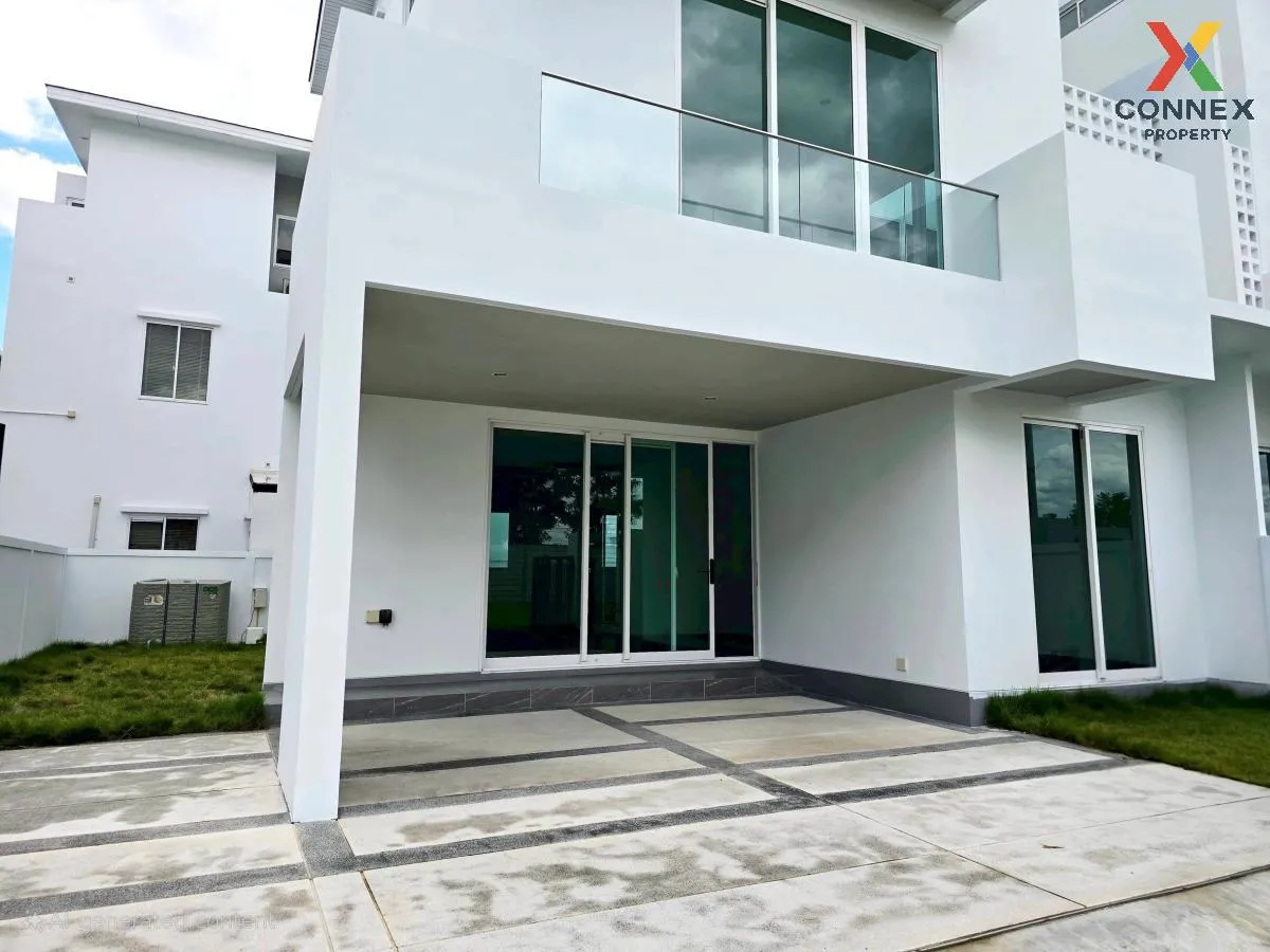 For Sale House , Nirvana Absolute Ekkamai - Ramintra , Saphan Sun For Sale House , Nirvana Absolute Ekkamai - Ramintra , Saphan Sun