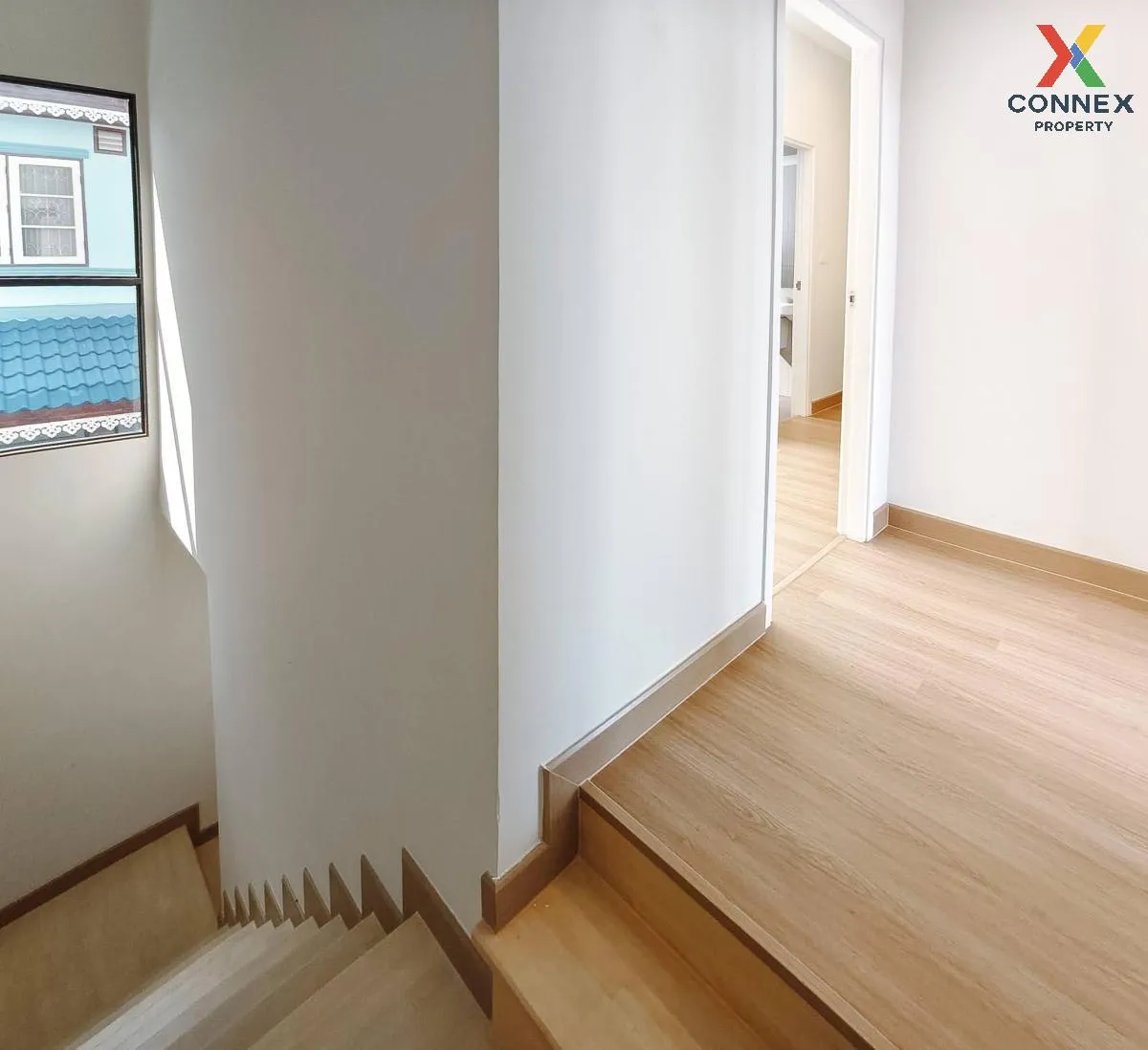 ขายทาวน์เฮ้าส์/ทาวน์โฮม  วี คอมพาวด์ บางวี คอมพาวด์ บางนา - ศรีนค