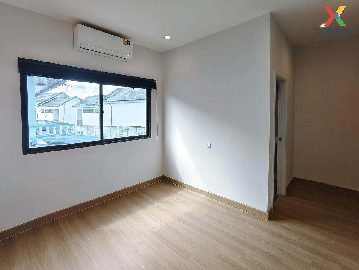 ขายทาวน์เฮ้าส์/ทาวน์โฮม  วี คอมพาวด์ บางวี คอมพาวด์ บางนา - ศรีนค