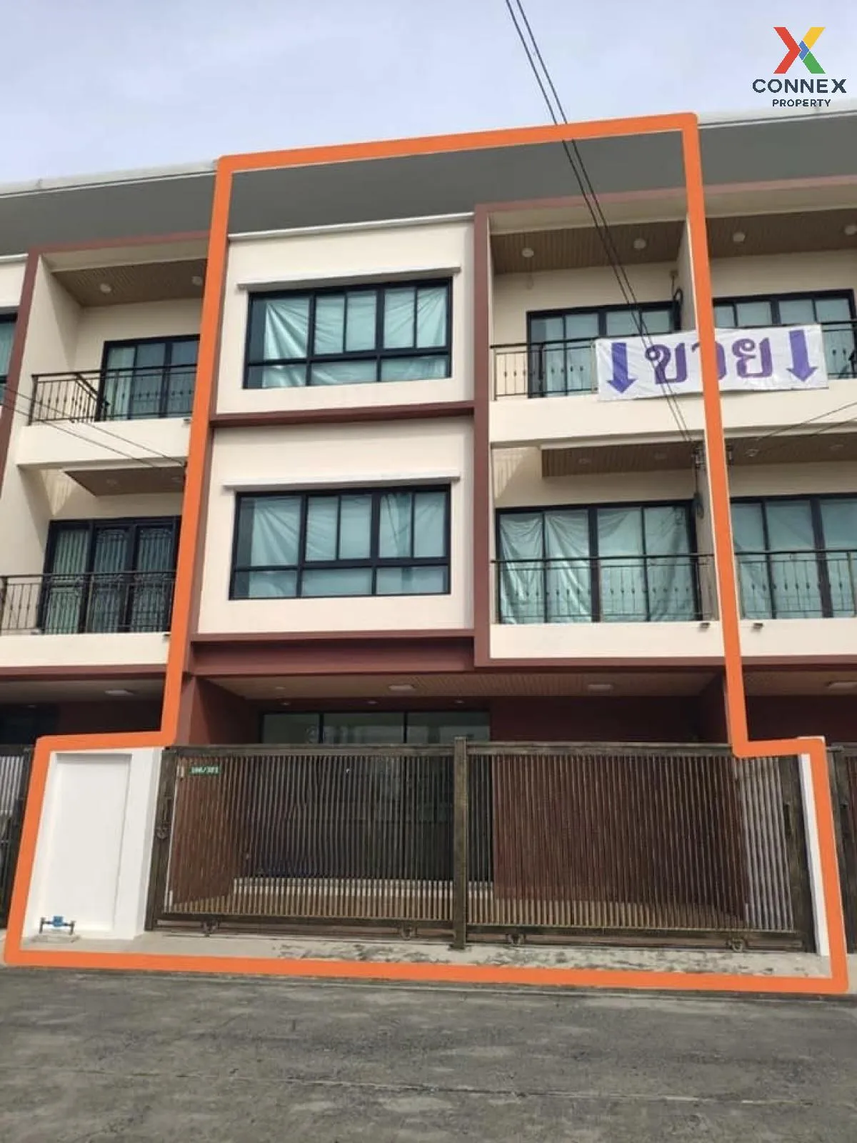 For Sale Luxury Townhouses @Kaset-Nawamin , nice view , high floo 1