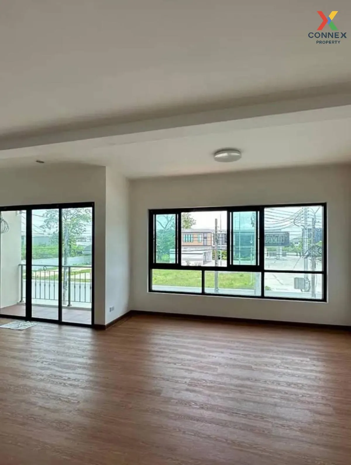 For Sale Luxury Townhouses @Kaset-Nawamin , nice view , high floo