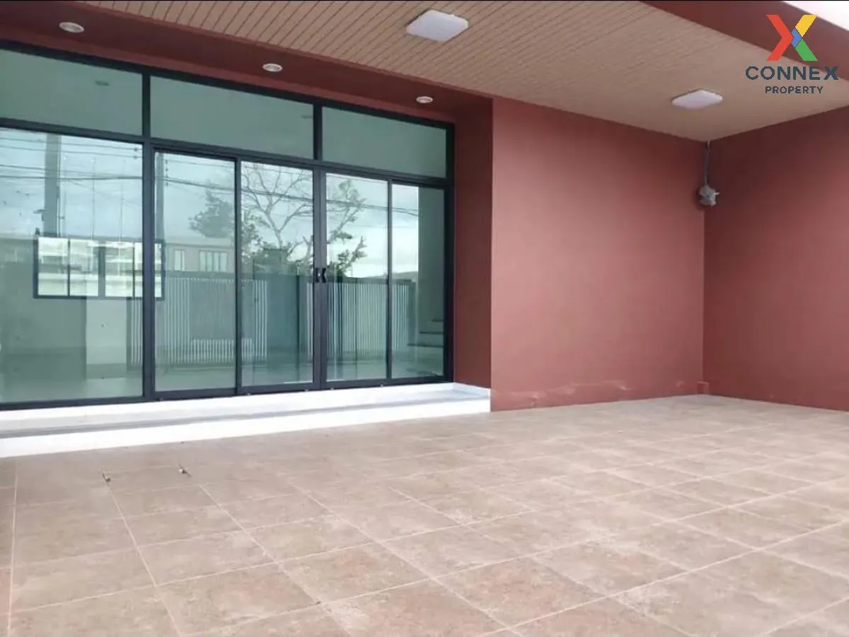 For Sale Luxury Townhouses @Kaset-Nawamin , nice view , high floo