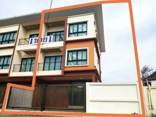 For Sale Luxury Townhouses @Kaset-Nawamin , high floor , corner unit , wide frontage , newly renovated , Ramintra , Khanna Yao , Bangkok , CX-135226 For Sale Luxury Townhouses @Kaset-Nawamin , high floor , corner unit , wide frontage , newly renovated , Ramintra , Khanna Yao , Bangkok , CX-135226