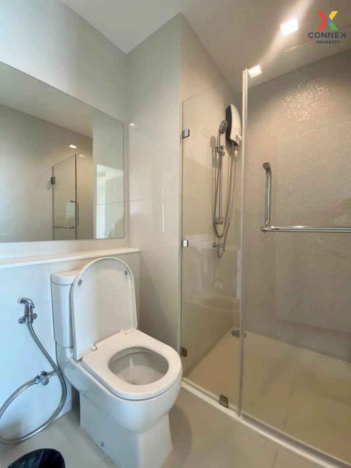 เช่าคอนโด  ไลฟ์ สุขุมวิท 62 BTS-ปุณณวิถี บางจาก เขต พระโขนง กรุงเ