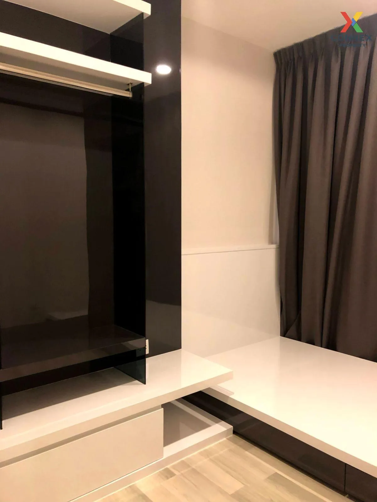 For Rent Condo , The Key Sathorn - Charoenrat , BTS-Surasak , Ban