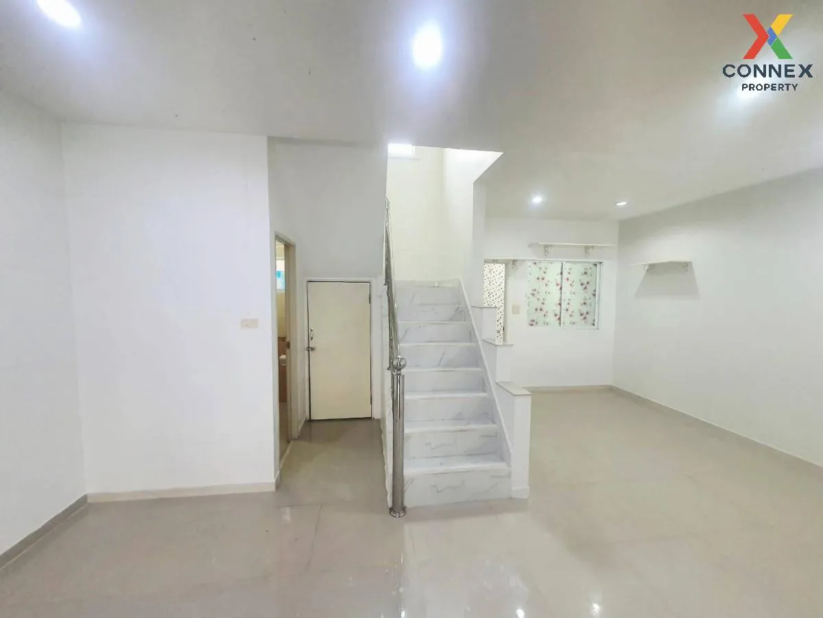 For Sale Townhouse/Townhome  , BAAN PISAN TEANTALAY 20 (2) , Sama