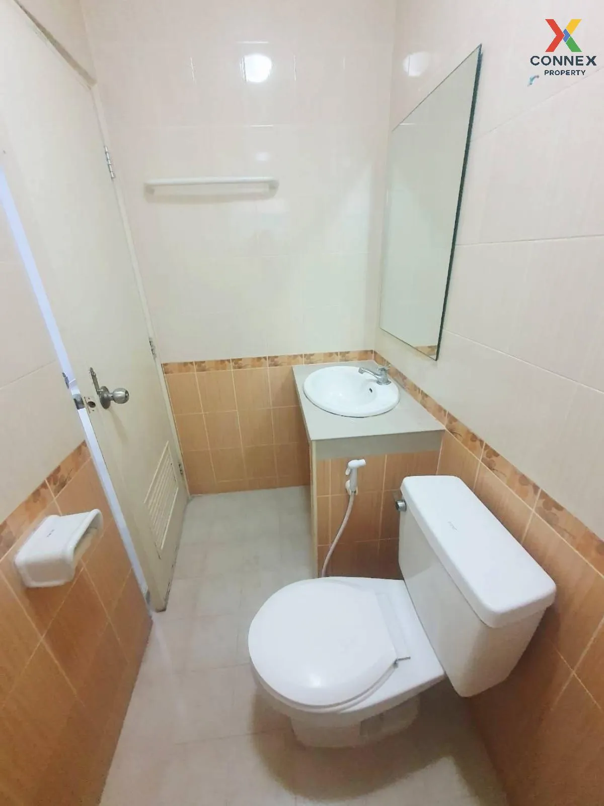 For Sale Townhouse/Townhome  , BAAN PISAN TEANTALAY 20 (2) , Sama