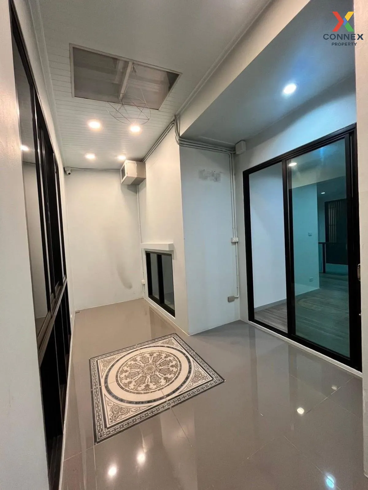 เช่าทาวน์เฮ้าส์/ทาวน์โฮม  อนินทาวน์ เทียนทะเล 7 แสมดำ เขต บางขุนเ เช่าทาวน์เฮ้าส์/ทาวน์โฮม  อนินทาวน์ เทียนทะเล 7 แสมดำ เขต บางขุนเ