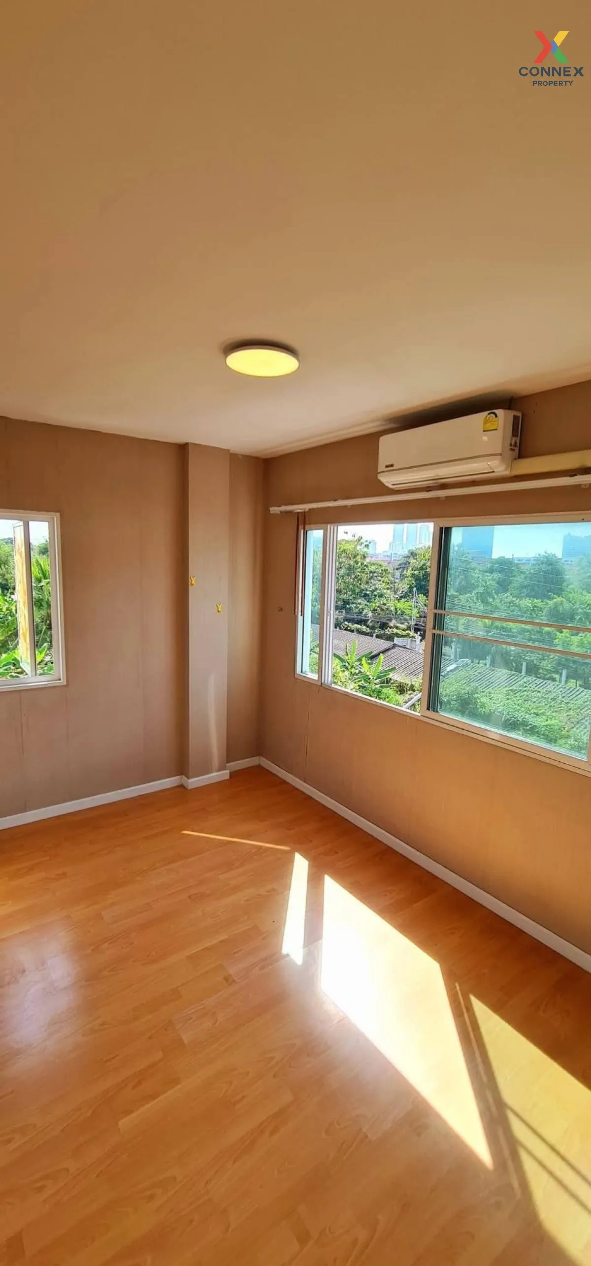 ขายบ้านวิรัลพัชร เอ็กซ์คลูซีฟ เฉลิมพระเกียรติฯ ซอย 8 ชั้นสูง ห้อง ขายบ้านวิรัลพัชร เอ็กซ์คลูซีฟ เฉลิมพระเกียรติฯ ซอย 8 ชั้นสูง ห้อง