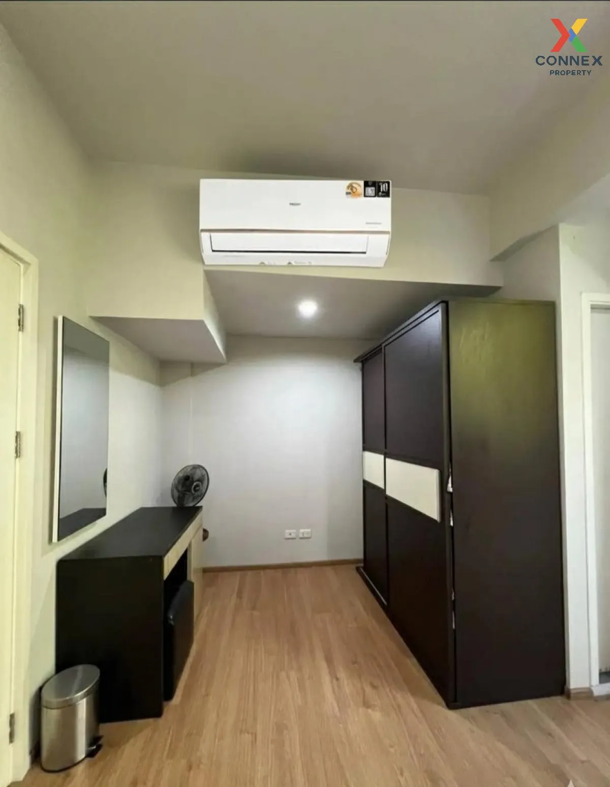 ขายทาวน์เฮ้าส์/ทาวน์โฮม  ไซมิส บลอสซั่ม แอท แฟชั่น วิวสวย ชั้นสูง