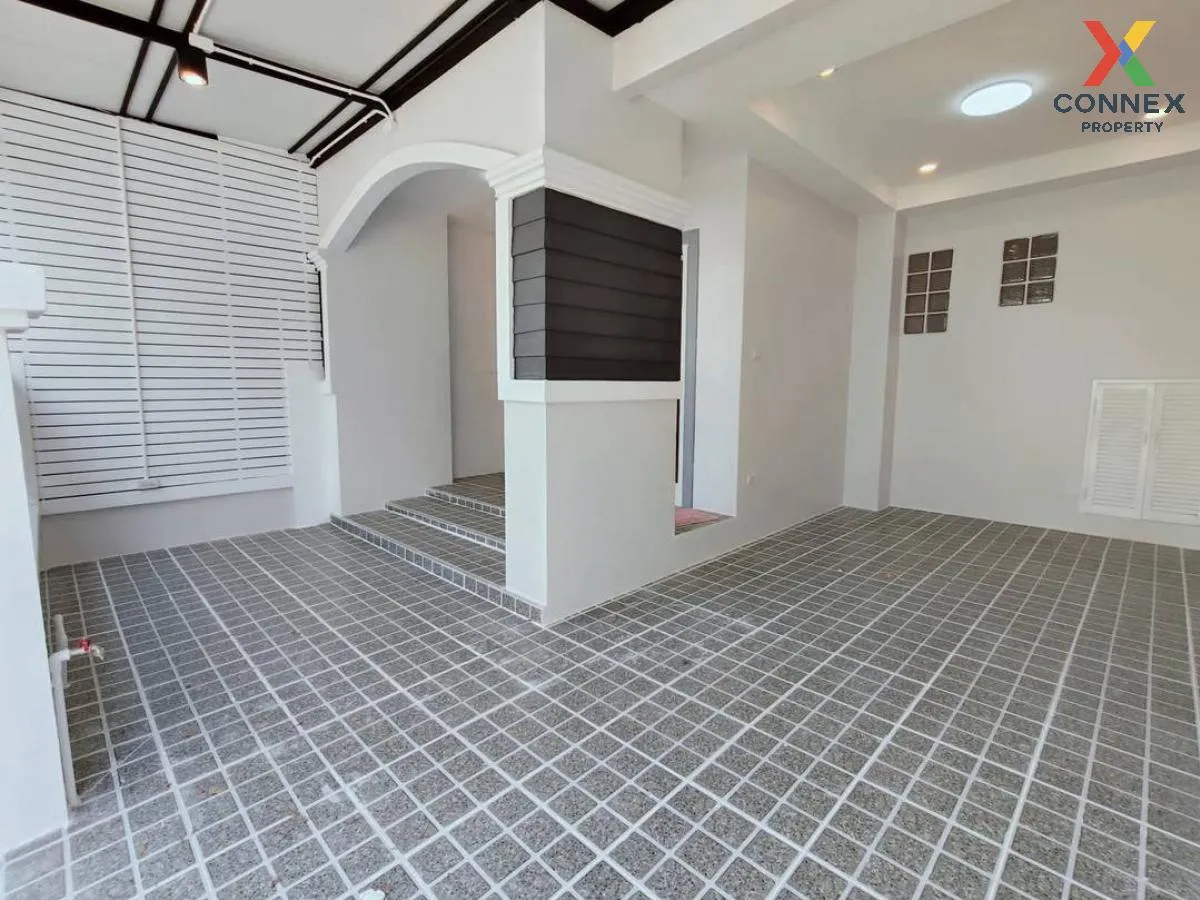 ขายทาวน์เฮ้าส์/ทาวน์โฮม  ศิลปการ พาร์ค 5 วงแหวน - รัตนาธิเบศร์ พิ 2