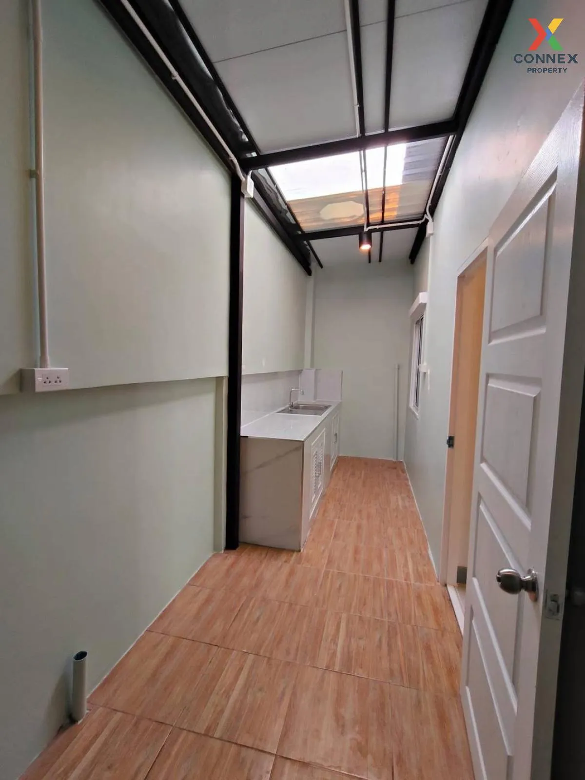 ขายทาวน์เฮ้าส์/ทาวน์โฮม  ศิลปการ พาร์ค 5 วงแหวน - รัตนาธิเบศร์ พิ