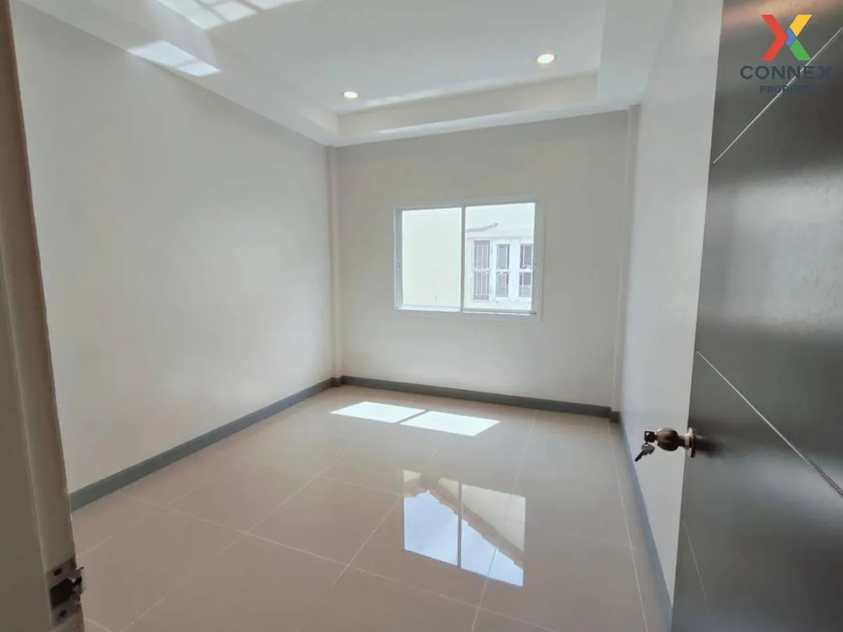 ขายทาวน์เฮ้าส์/ทาวน์โฮม  ศิลปการ พาร์ค 5 วงแหวน - รัตนาธิเบศร์ พิ