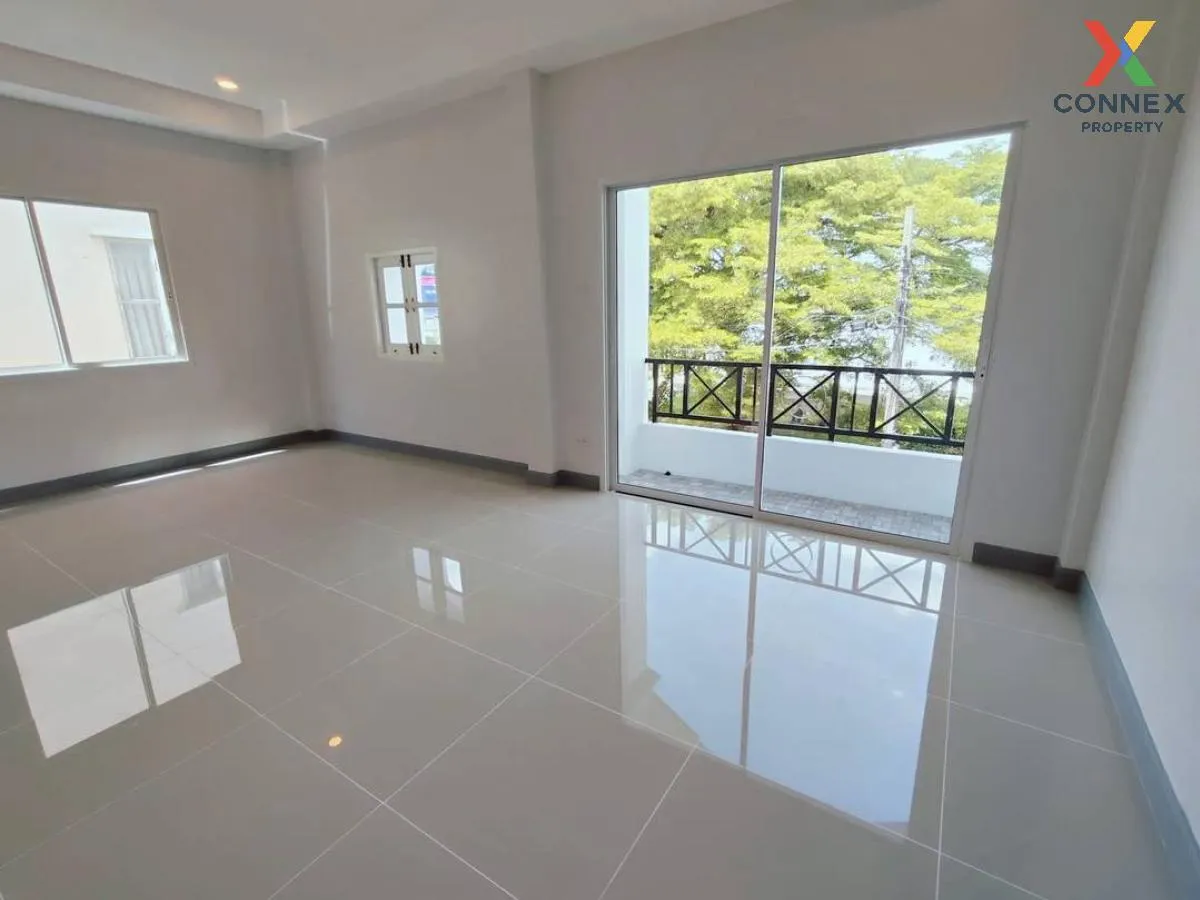 ขายทาวน์เฮ้าส์/ทาวน์โฮม  ศิลปการ พาร์ค 5 วงแหวน - รัตนาธิเบศร์ พิ