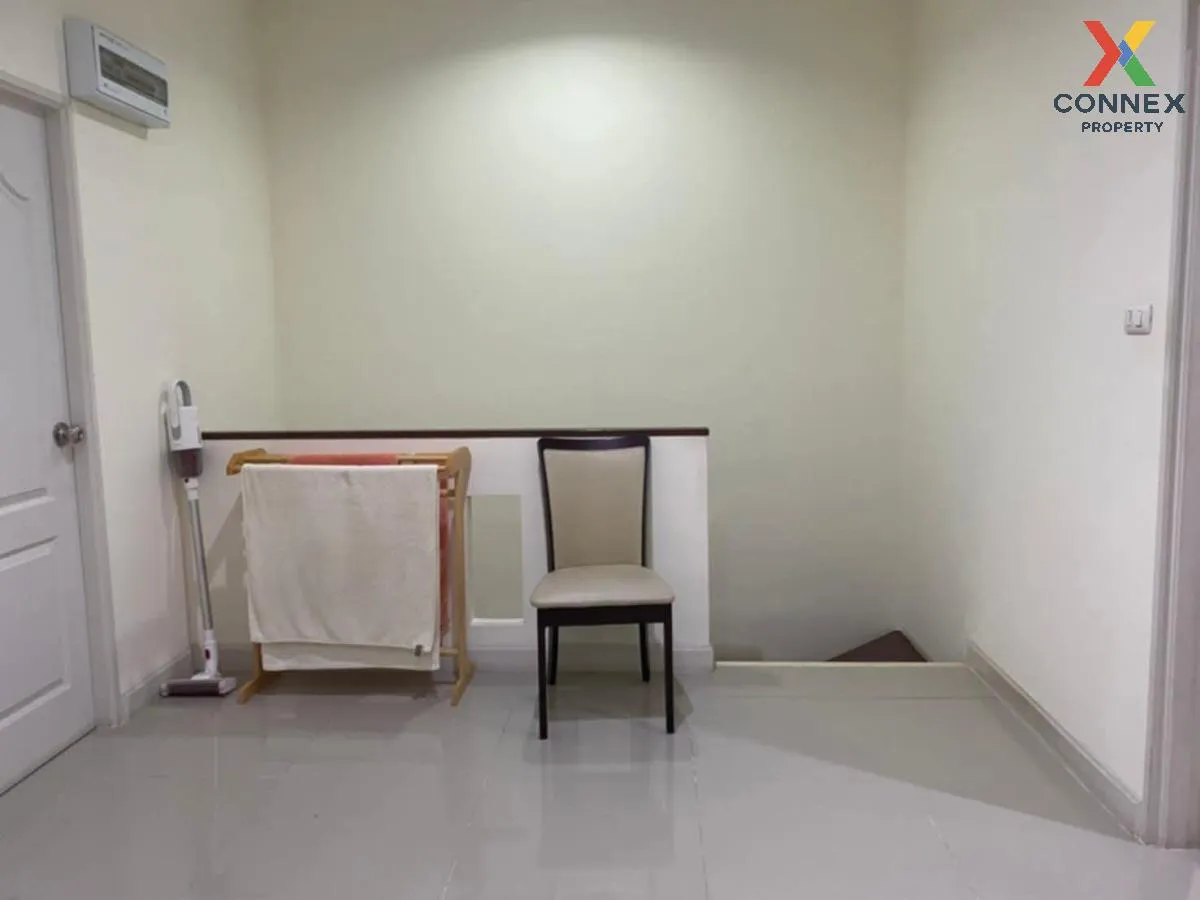 ขายบ้าน  ไอลีฟ ทาวน์ ประชาอุทิศ 90 บ้านคลองสวน เมืองสมุทรปราการ ส