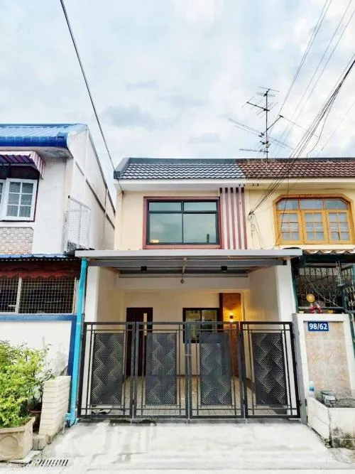 ขายบ้าน  บ้านสมชายพัฒนา รีโนเวทใหม่ บางกรวย บางกรวย นนทบุรี CX-135418