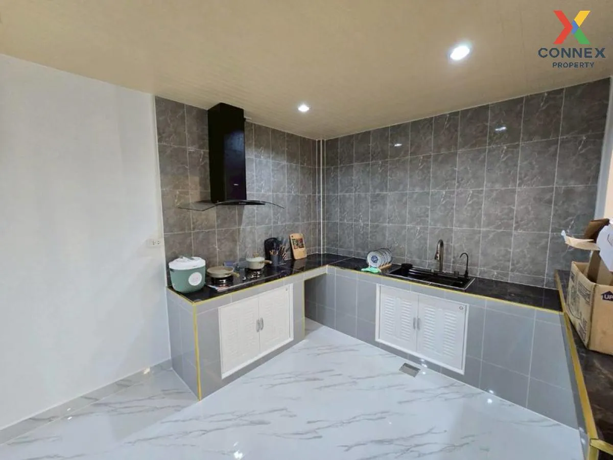 For Sale Townhouse/Townhome  , Baan Pruksa Rungsit - Klong 3 64/1