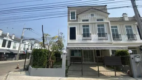 ขายทาวน์เฮ้าส์/ทาวน์โฮม  อินดี้ 2 บางนา-รามคำแหง 2 MRT-ศรีอุดม (สายสีเหลือง) ดอกไม้ เขต ประเวศ กรุงเทพ CX-135446