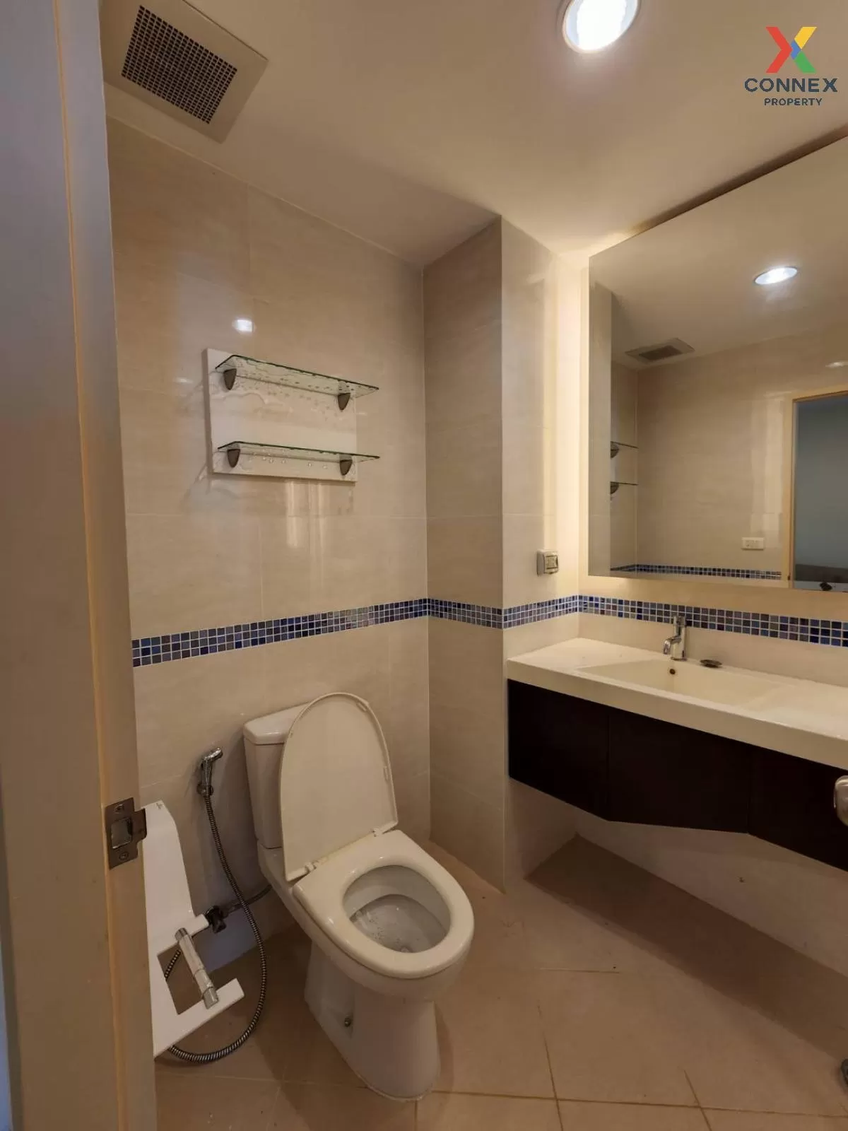 FOR RENT condo , Life @ Sukhumvit 65 , BTS-Ekkamai , Phra Khanong