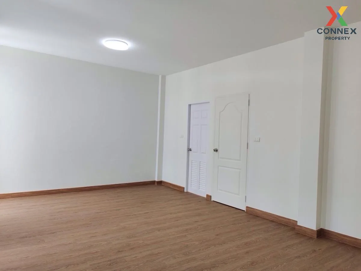 For Sale Townhouse/Townhome  , The Life Bangna , MRT-Sri Iam , Ba