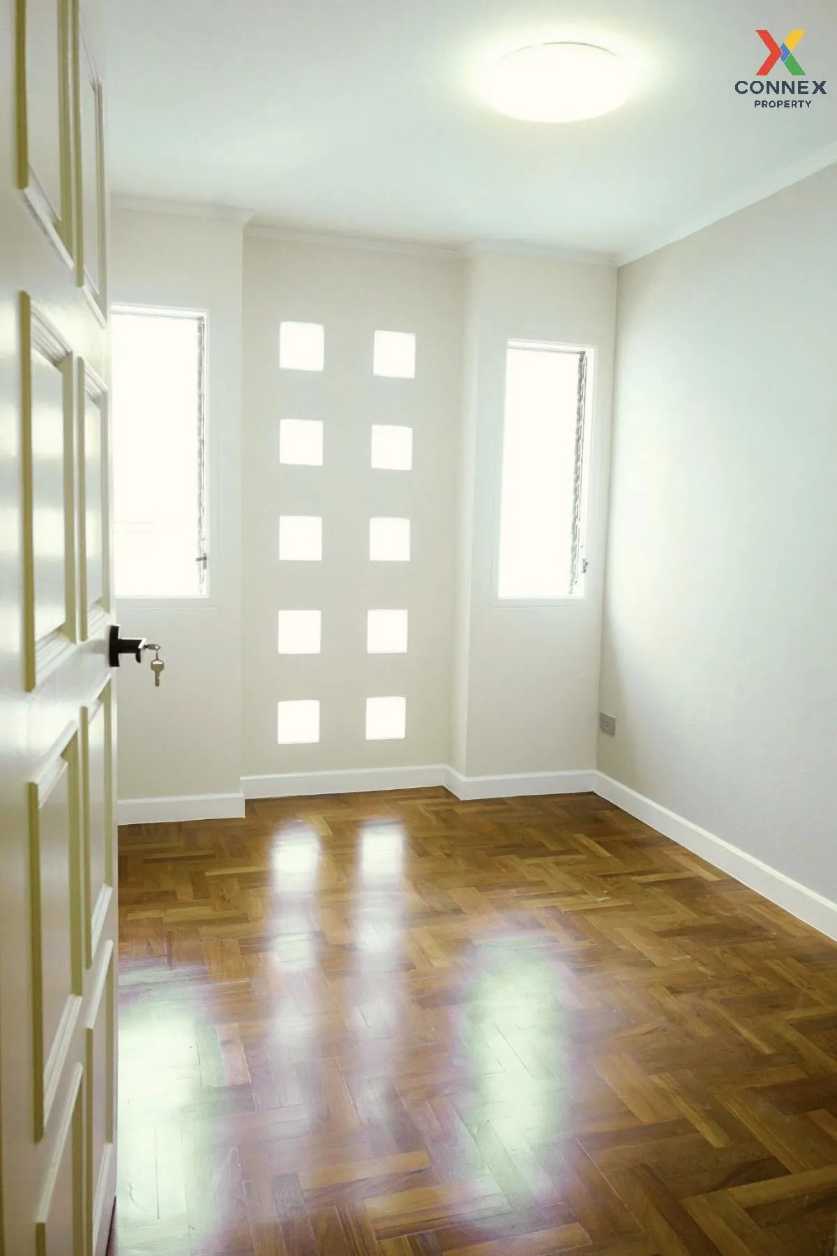 For Sale townhome, Lad Phrao 35 , newly renovated , Chankasem , C