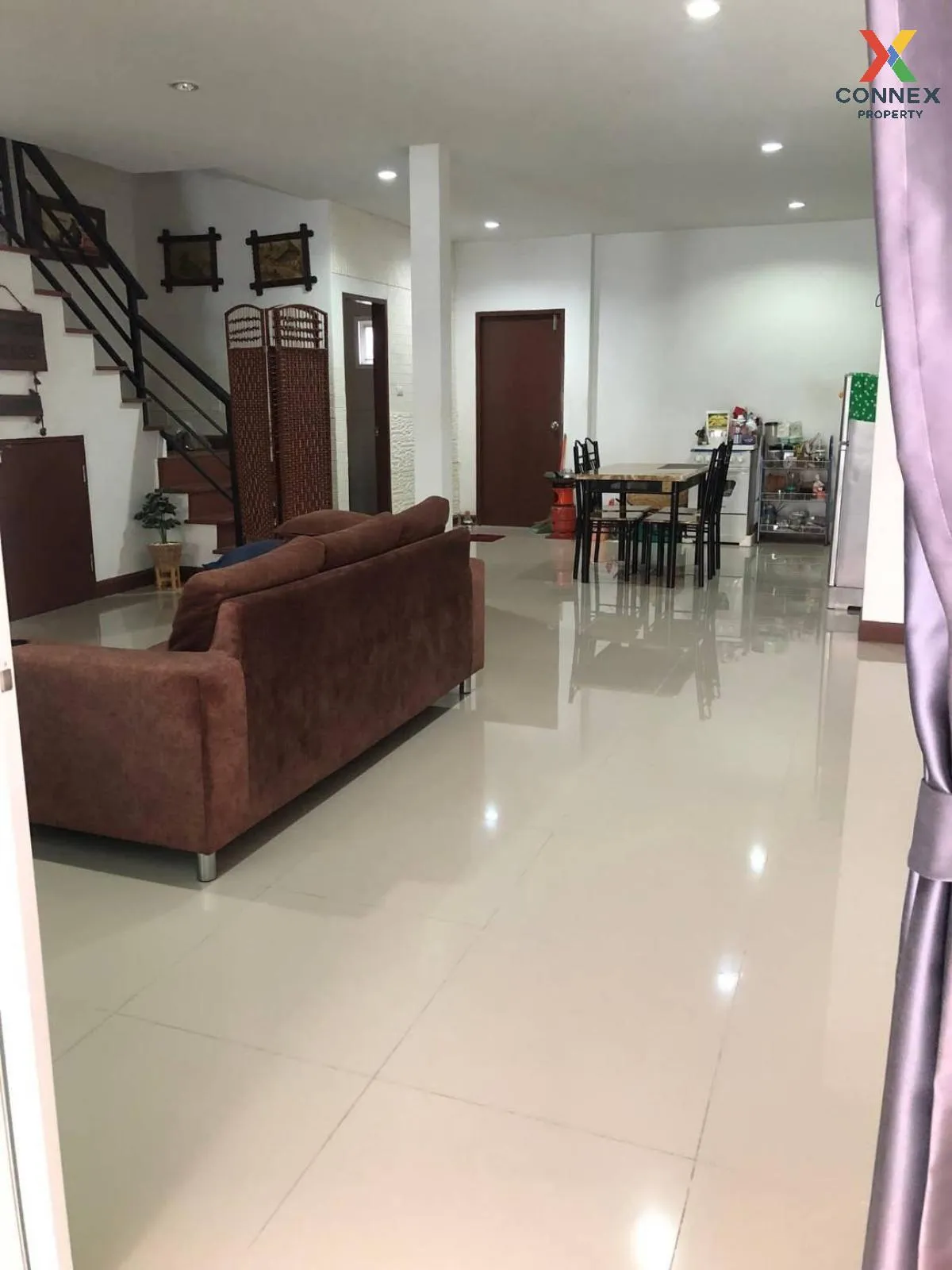 ขายทาวน์เฮ้าส์/ทาวน์โฮม  เค.ซี. คลัสเตอร์ รามอินทรา - ซาฟารี สามว 2