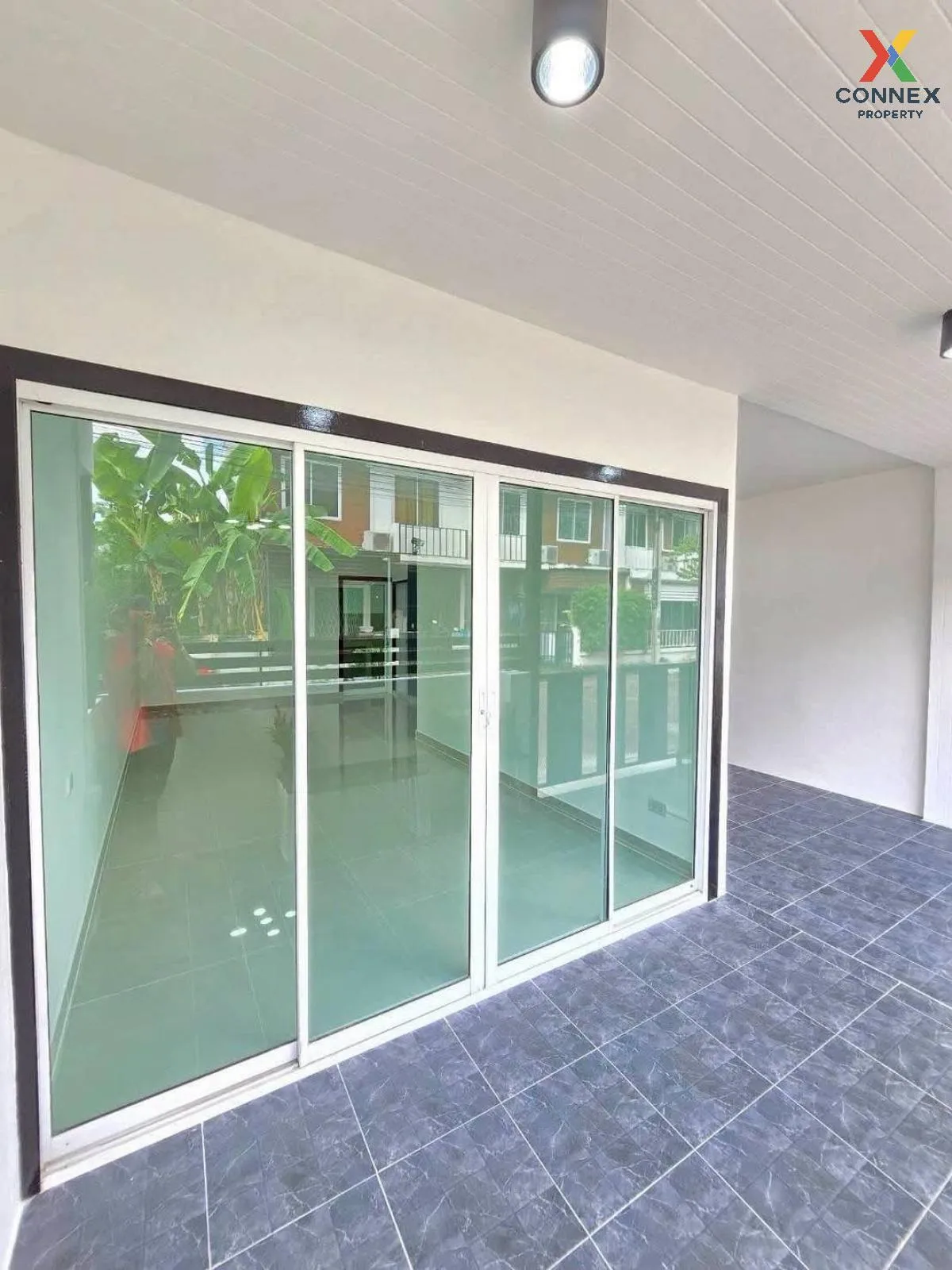 For Sale Townhouse/Townhome  , Areeya The Colors Tiwanon , newly  For Sale Townhouse/Townhome  , Areeya The Colors Tiwanon , newly  4