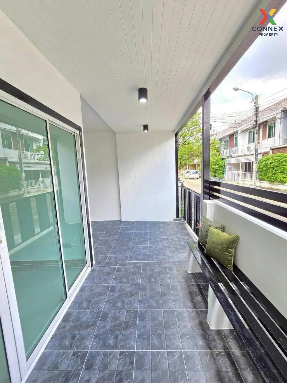 For Sale Townhouse/Townhome  , Areeya The Colors Tiwanon , newly  For Sale Townhouse/Townhome  , Areeya The Colors Tiwanon , newly