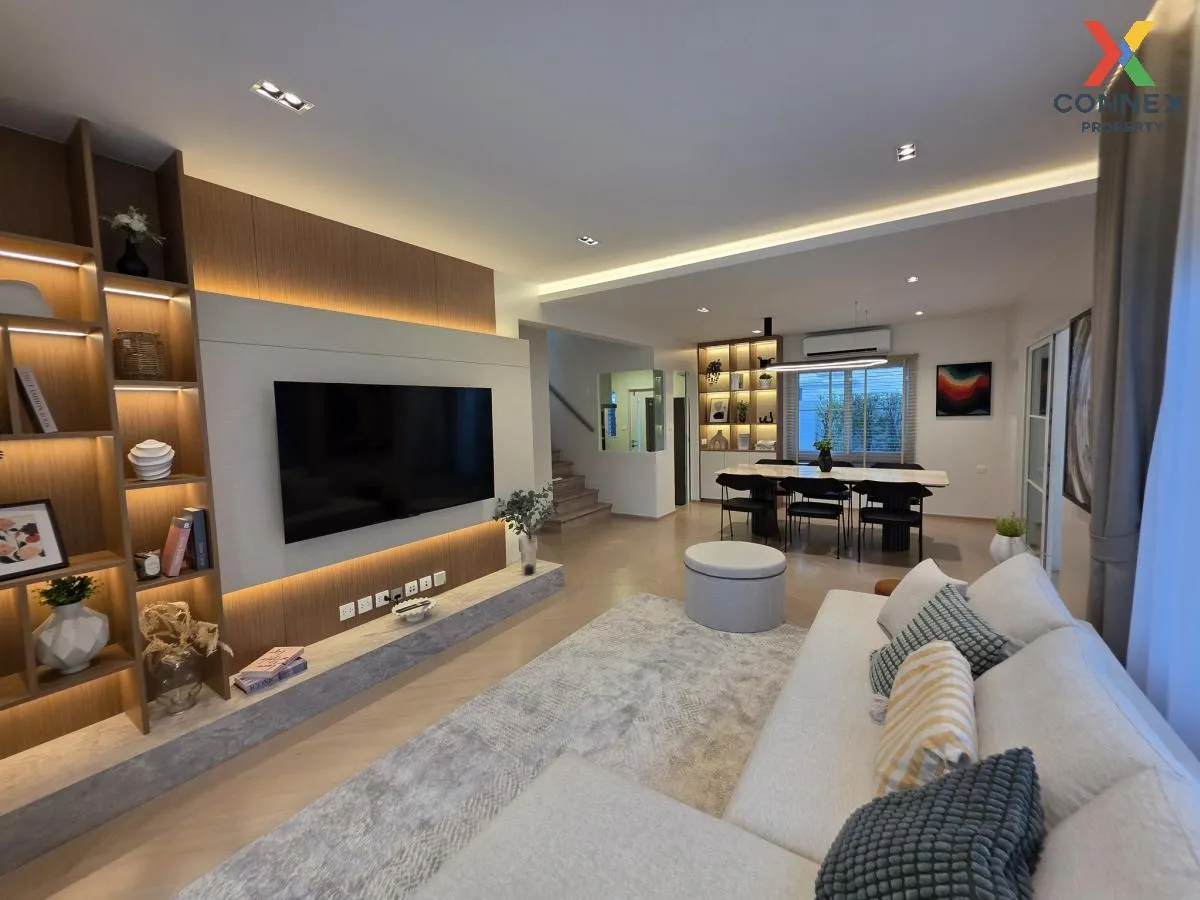 For Rent House , Villaggio 3 Srinakarin - Bangna , Bang Kaeo , Ba 3