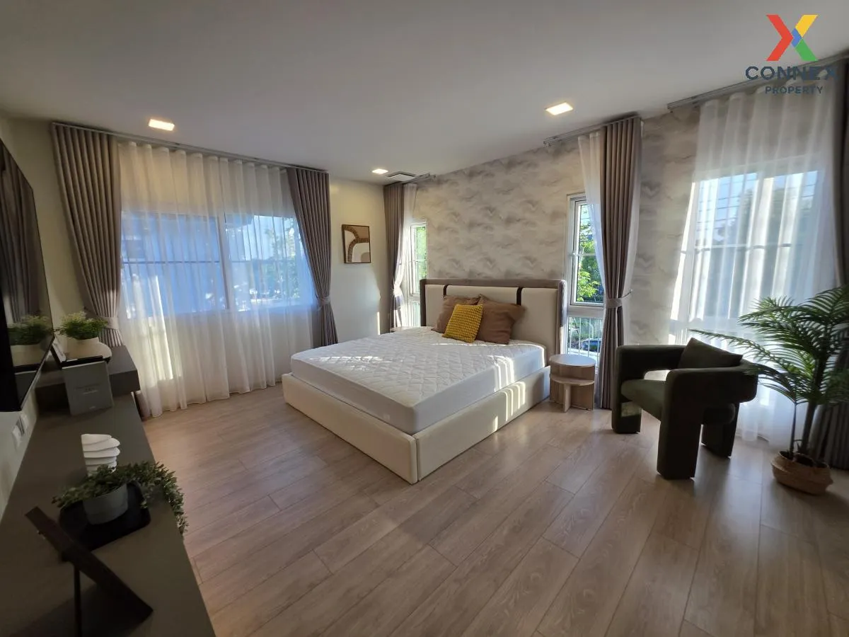 For Rent House , Villaggio 3 Srinakarin - Bangna , Bang Kaeo , Ba