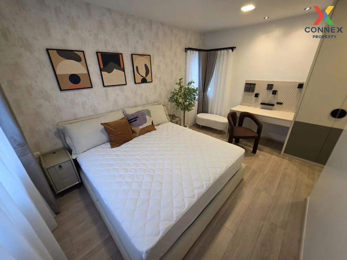 For Rent House , Villaggio 3 Srinakarin - Bangna , Bang Kaeo , Ba