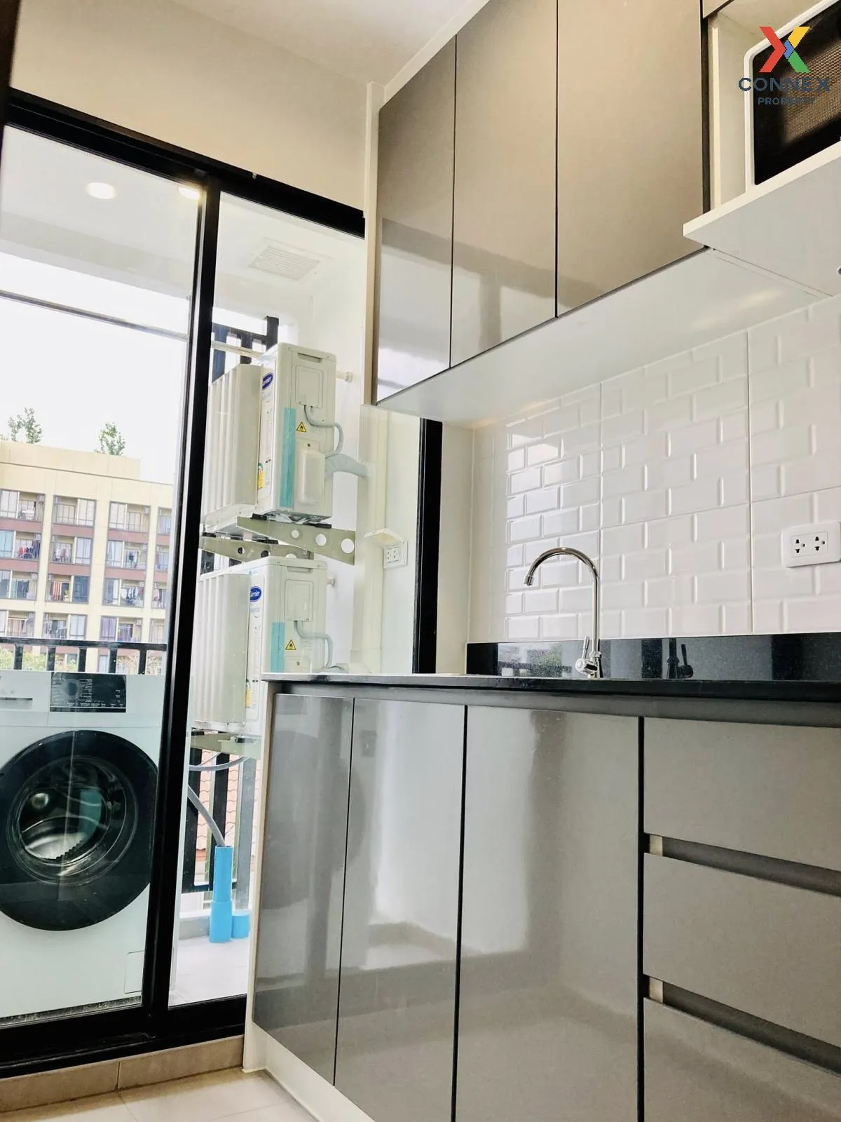 For Rent Condo , Reach Phahon Yothin 52 , BTS-Saphan Mai , Khlong