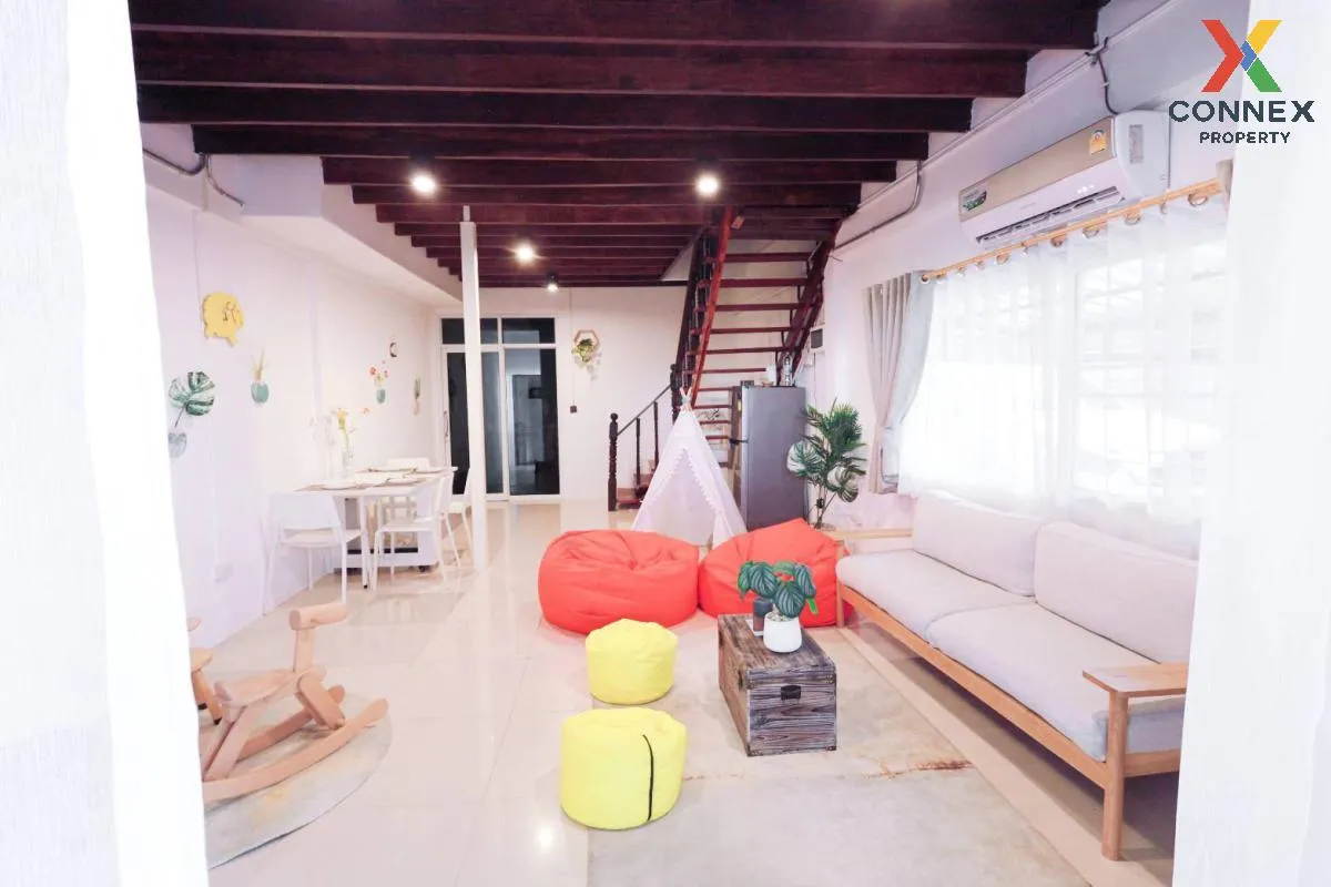 เช่าทาวน์โฮมส์ 2 ชั้น ซอยอยู่เจริญ ดินแดง เขต ดินแดง กรุงเทพ CX-1 2