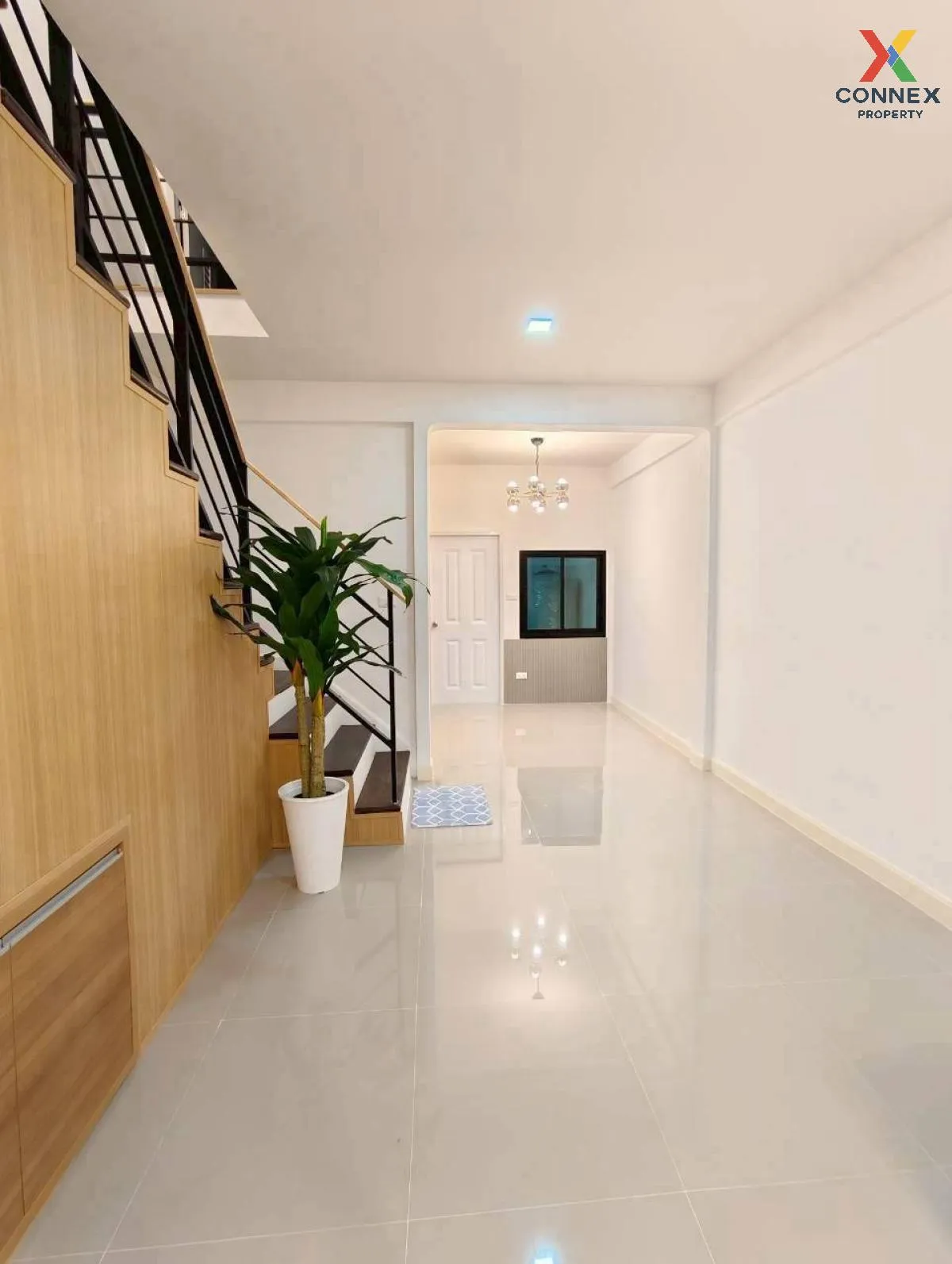 For Sale Townhouse/Townhome  , Baan Somchai Pattana , wide fronta For Sale Townhouse/Townhome  , Baan Somchai Pattana , wide fronta
