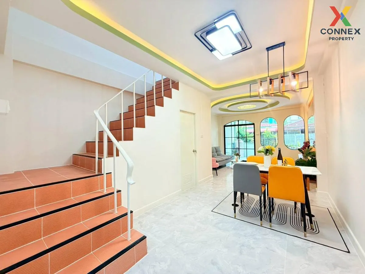 ขายทาวน์เฮ้าส์/ทาวน์โฮม  บ้านกิตติชัยวิลล่า 7 หน้ากว้าง รีโนเวทให ขายทาวน์เฮ้าส์/ทาวน์โฮม  บ้านกิตติชัยวิลล่า 7 หน้ากว้าง รีโนเวทให