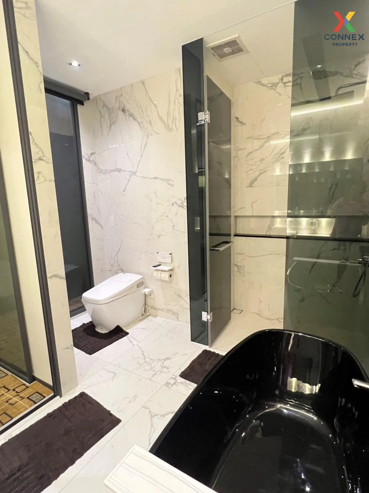 เช่าคอนโด  เดอะแบงค็อก ทองหล่อ ชั้นสูง BTS-ทองหล่อ คลองตันเหนือ เ