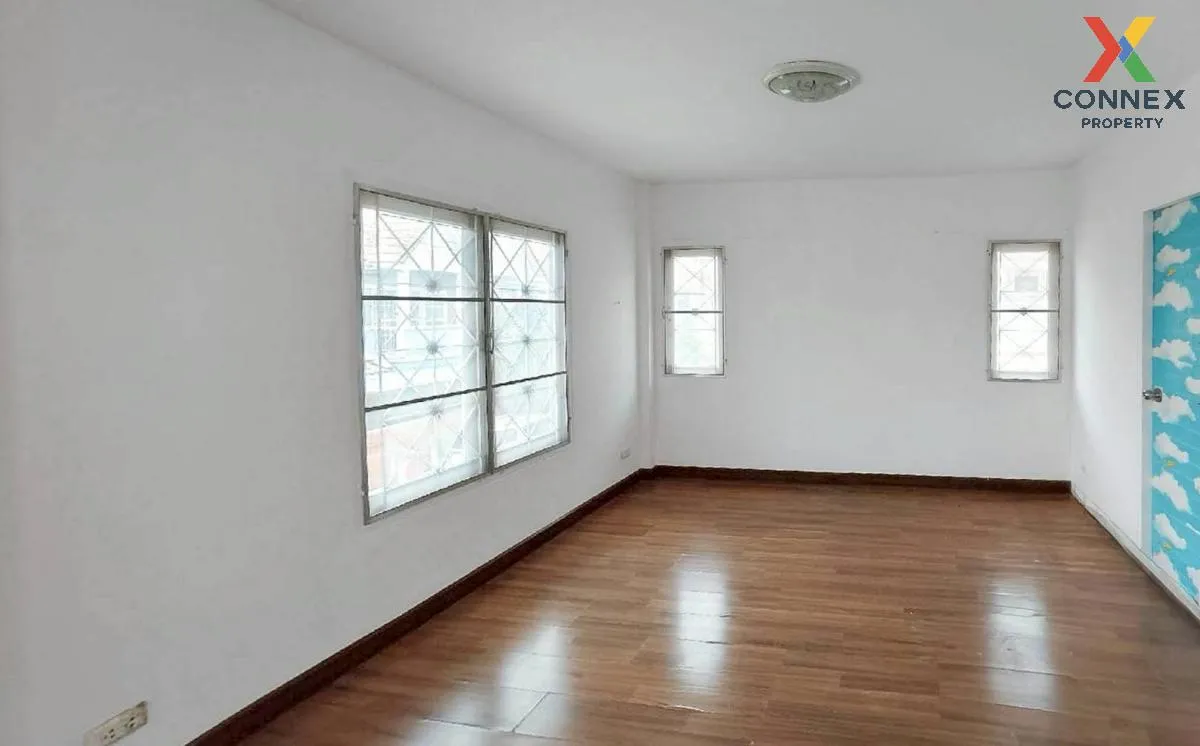 For Sale House , Baan Srijan , Tha Talat , Sam Phran , Nakhon Pat For Sale House , Baan Srijan , Tha Talat , Sam Phran , Nakhon Pat