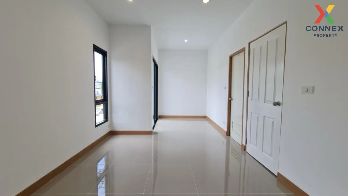 For Sale Townhouse/Townhome  , Medio Nimitmai , newly renovated ,
