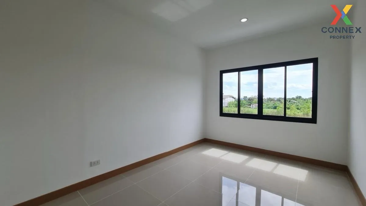 For Sale Townhouse/Townhome  , Medio Nimitmai , newly renovated ,