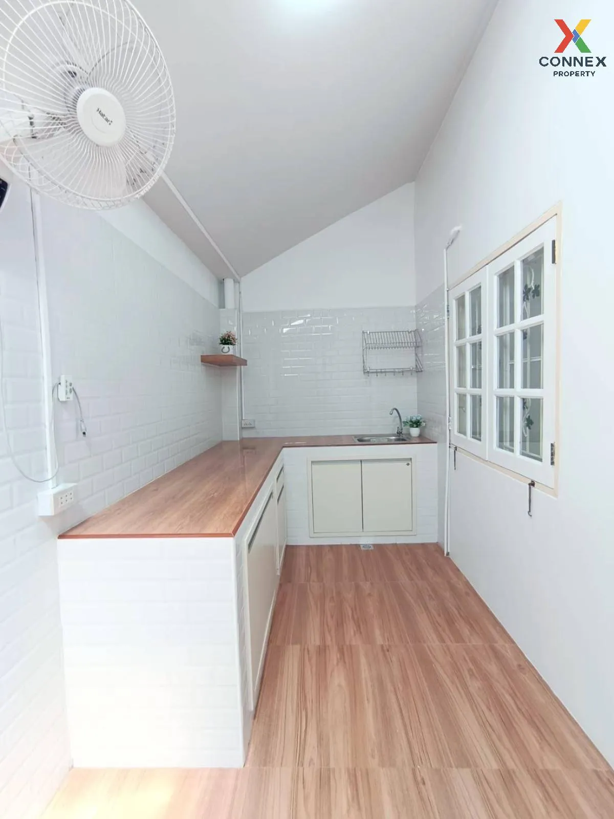 For Sale Townhouse/Townhome  , Baan Kamol Luck 2 , Sai Noi , Sai 