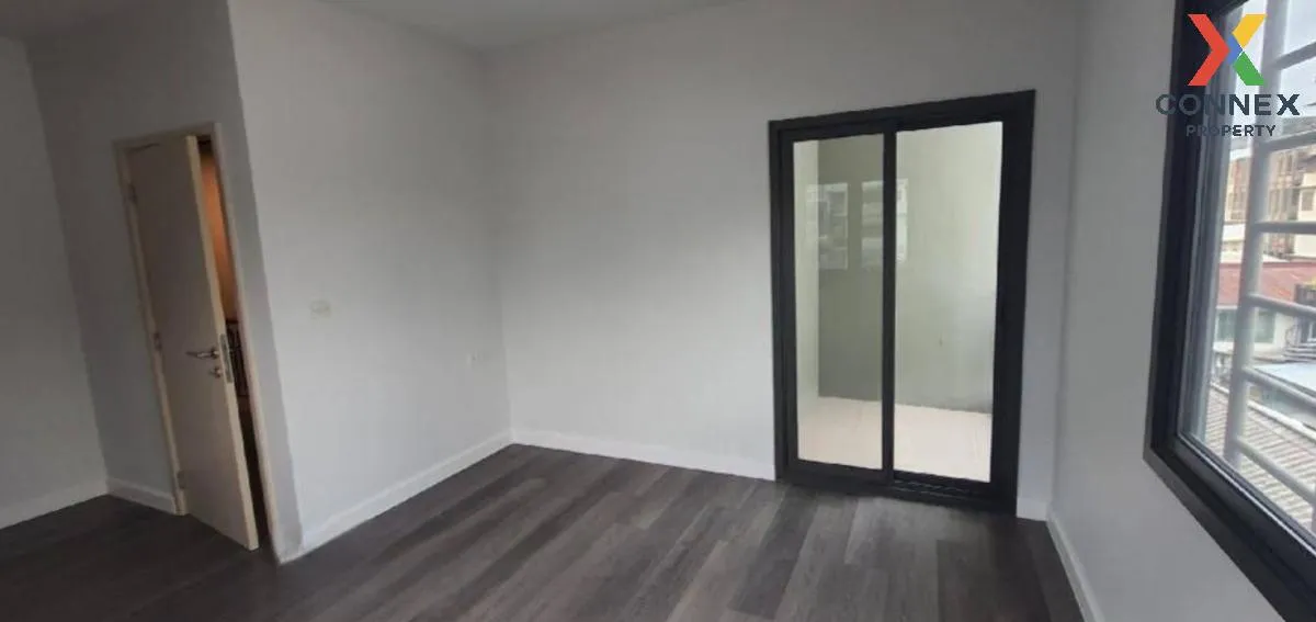 ขายทาวน์เฮ้าส์/ทาวน์โฮม  ไทเกอร์ เลน MRT-วัดมังกร ป้อมปราบ เขต ป้