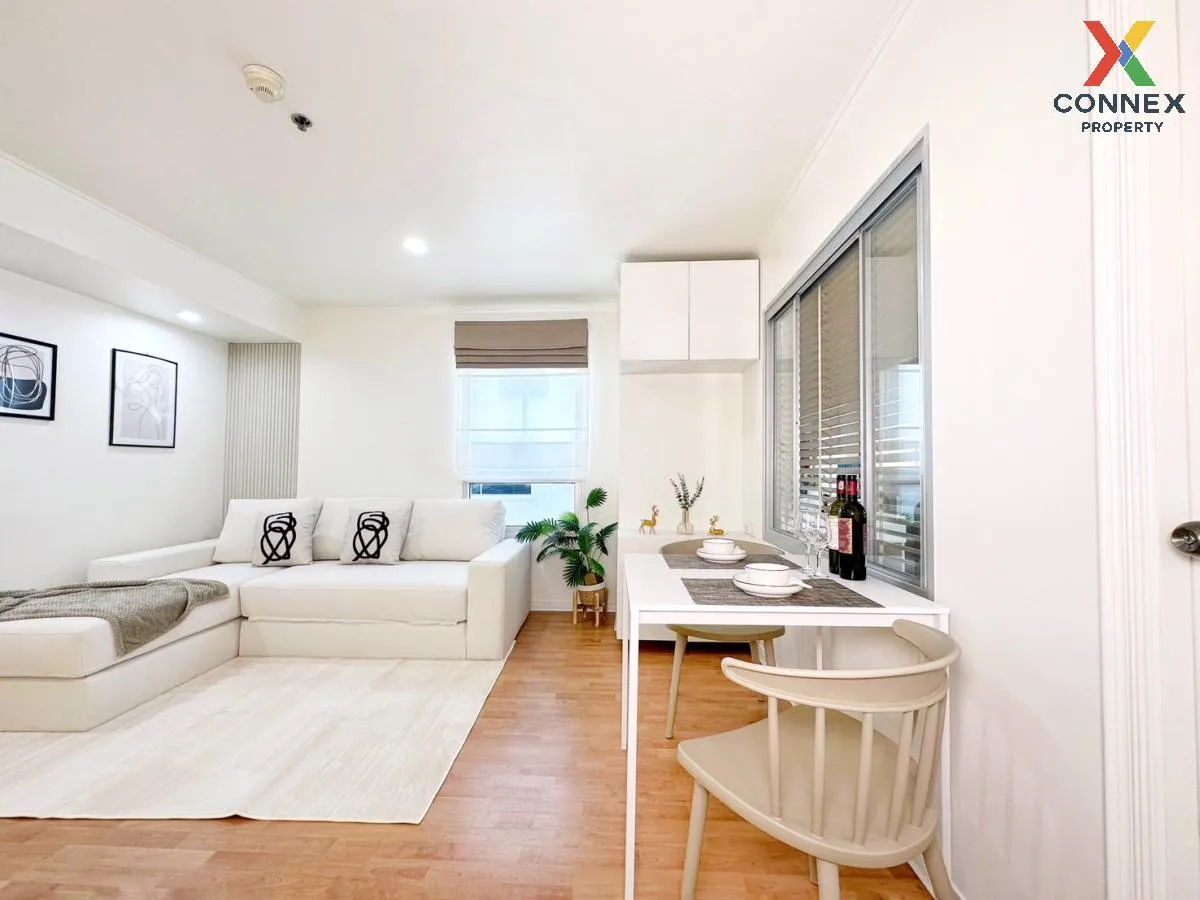 For Sale Condo , Lumpini Ville Ramkhamhaeng 44 , nice view , high For Sale Condo , Lumpini Ville Ramkhamhaeng 44 , nice view , high