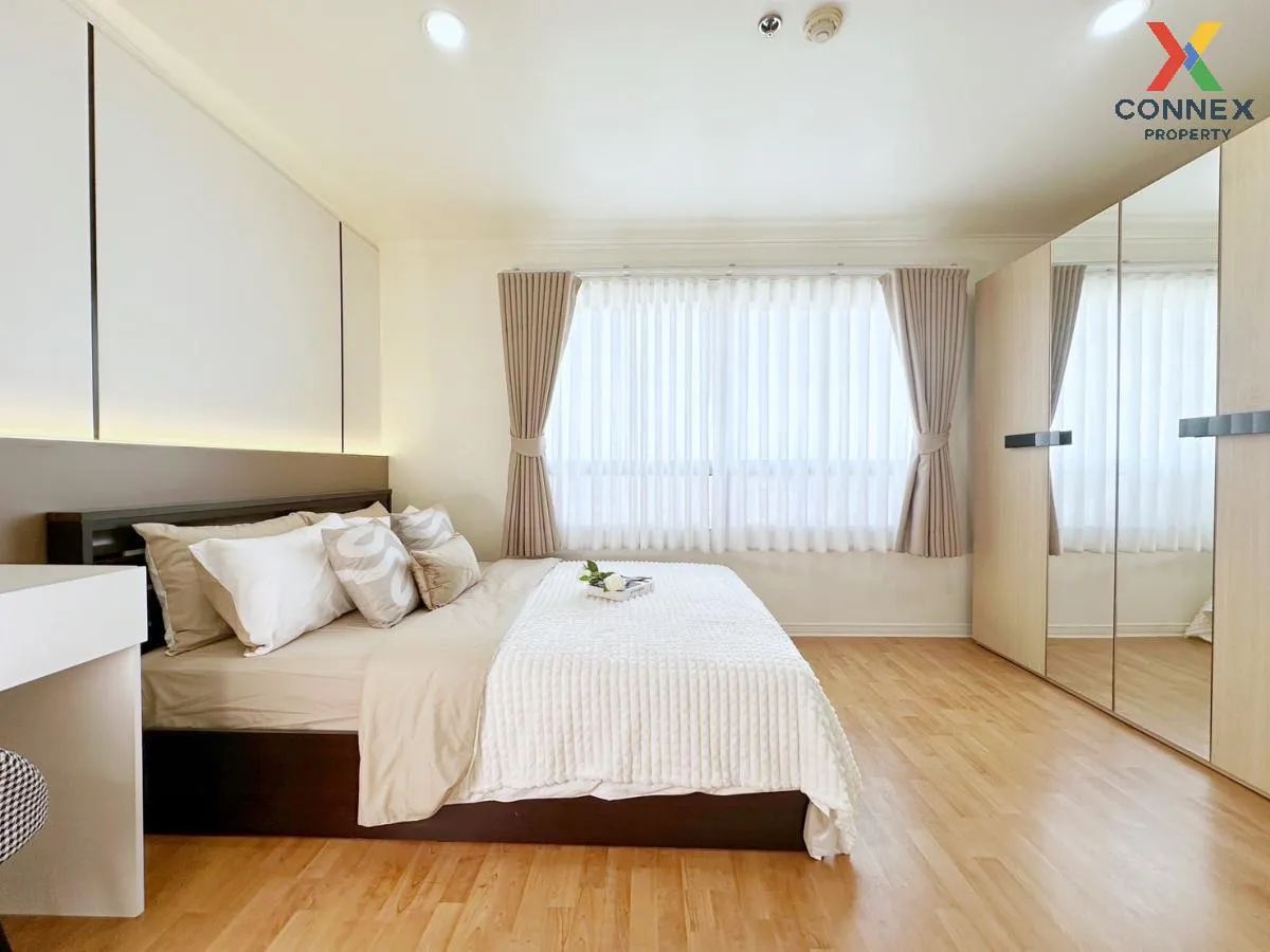 For Sale Condo , Lumpini Ville Ramkhamhaeng 44 , nice view , high For Sale Condo , Lumpini Ville Ramkhamhaeng 44 , nice view , high