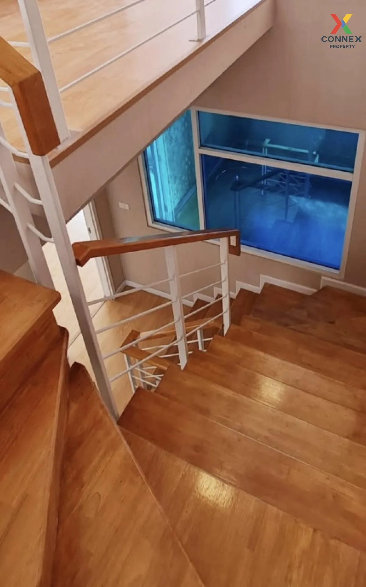 ขายทาวน์เฮ้าส์/ทาวน์โฮม  บ้านวิรัลพัชร เอ็กซ์คลูซีฟ เฉลิมพระเกียร ขายทาวน์เฮ้าส์/ทาวน์โฮม  บ้านวิรัลพัชร เอ็กซ์คลูซีฟ เฉลิมพระเกียร